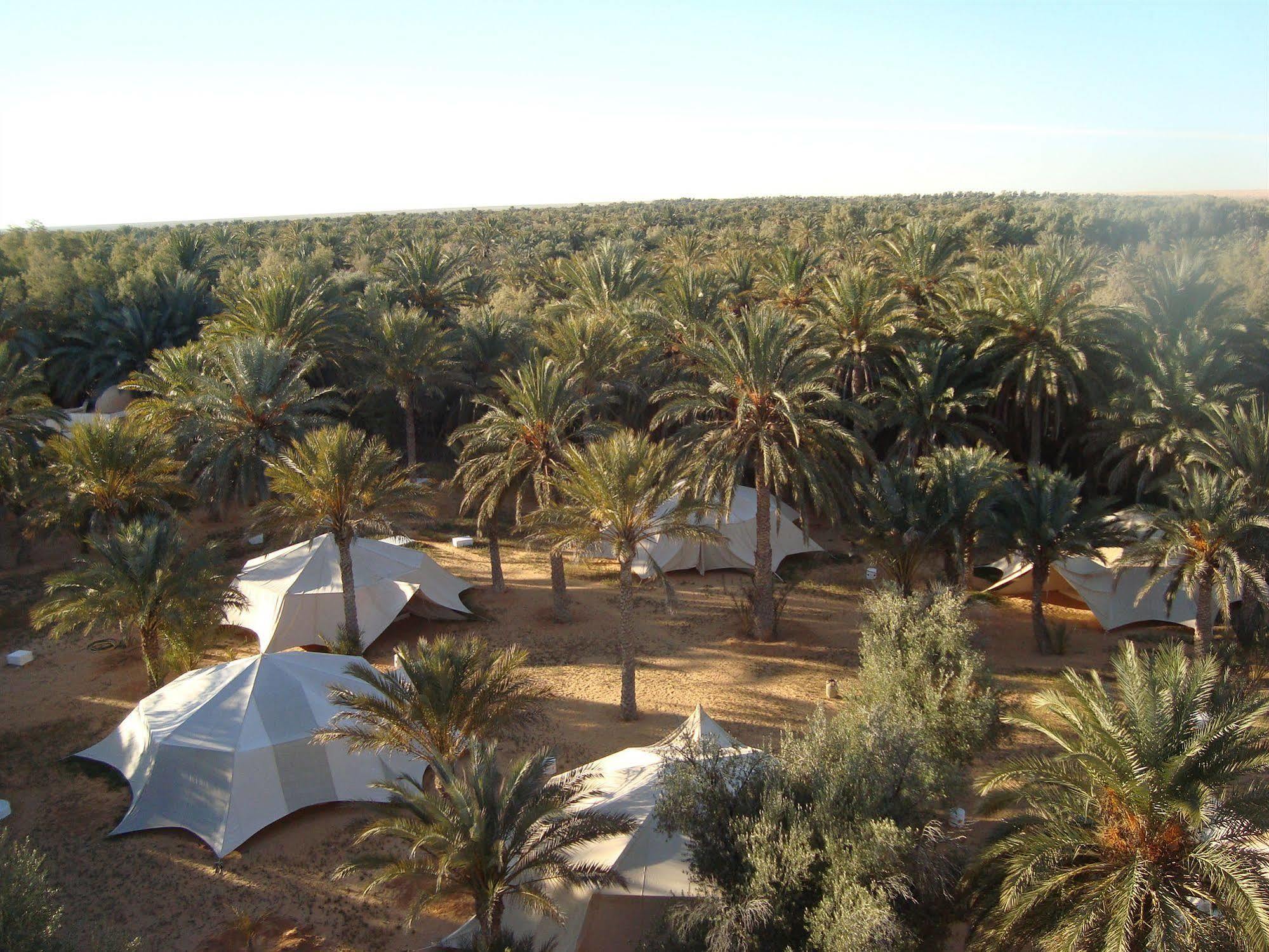 Campement Yadis Ksar Ghilane Exterior foto