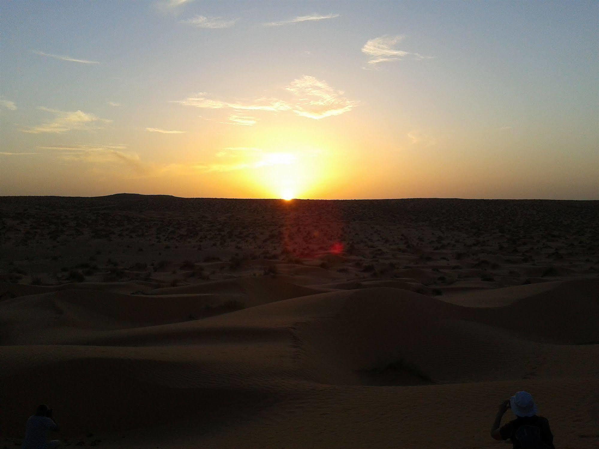 Campement Yadis Ksar Ghilane Exterior foto